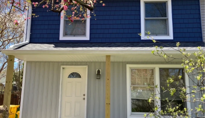 New grey asphalt shingle roof on ranch home in Annapolis Maryland neighborhood